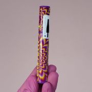 тушь «love every lash mascara mpathy»  создает эффект супердлинных и объемных ресниц