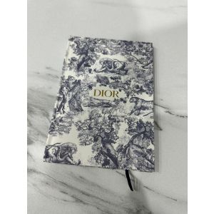 Ежедневник Dior